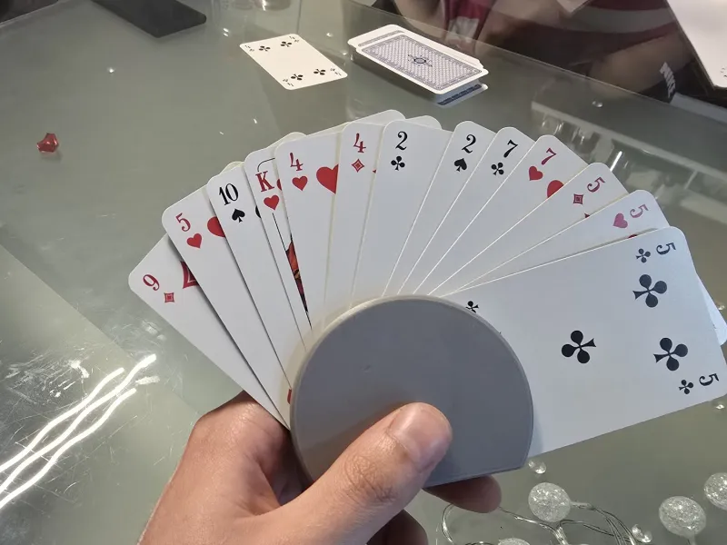 Soporte ajustable para cartas (3 piezas, con resorte)