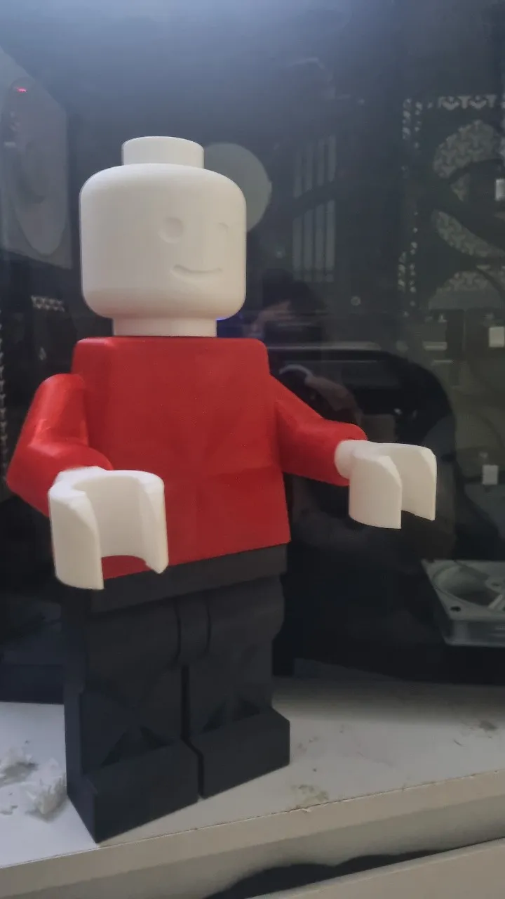 Lego man toilet holder-1