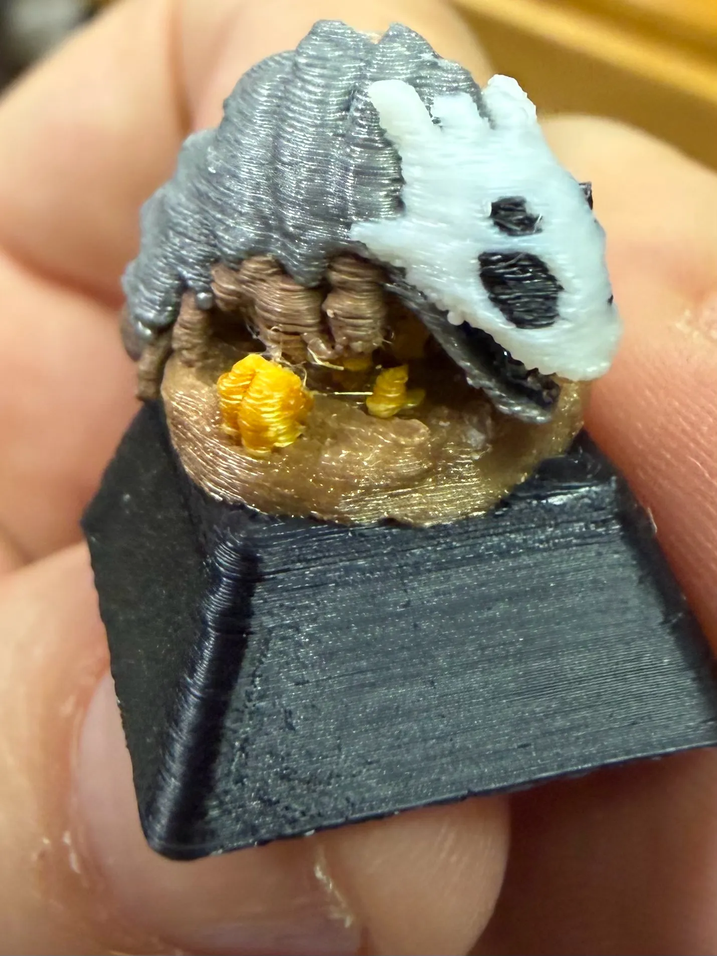 Bell Beast keycap clicker-1