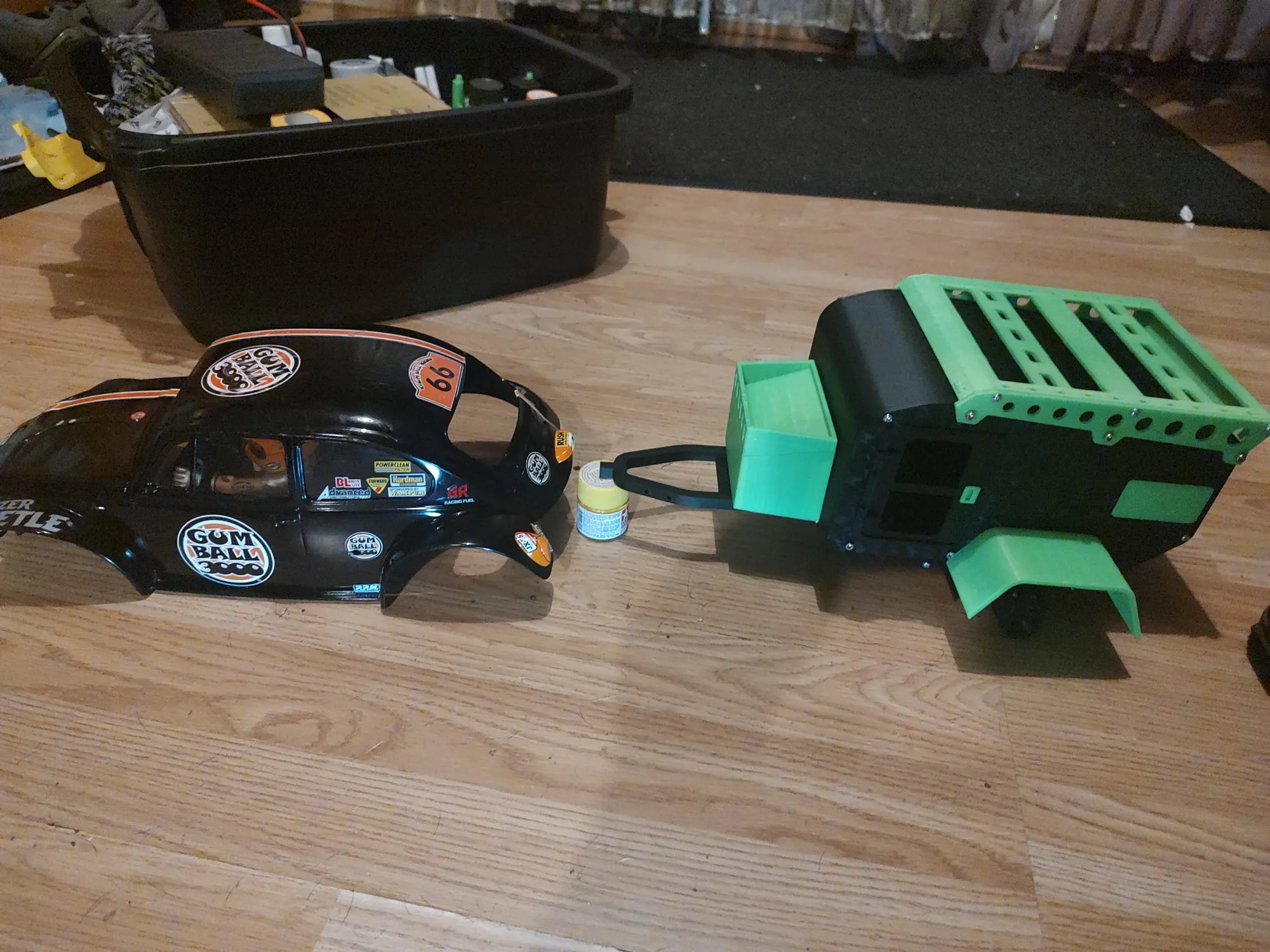 NBC.1 - 1:10 Scale offroad camper for crawlers-7