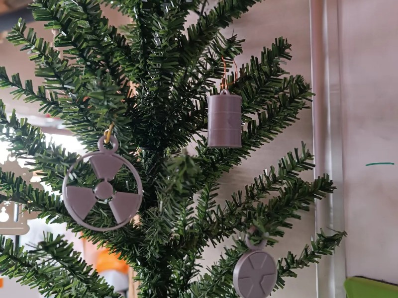 Nuclear ornaments