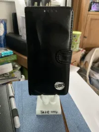 Give me a hand business card holder -1