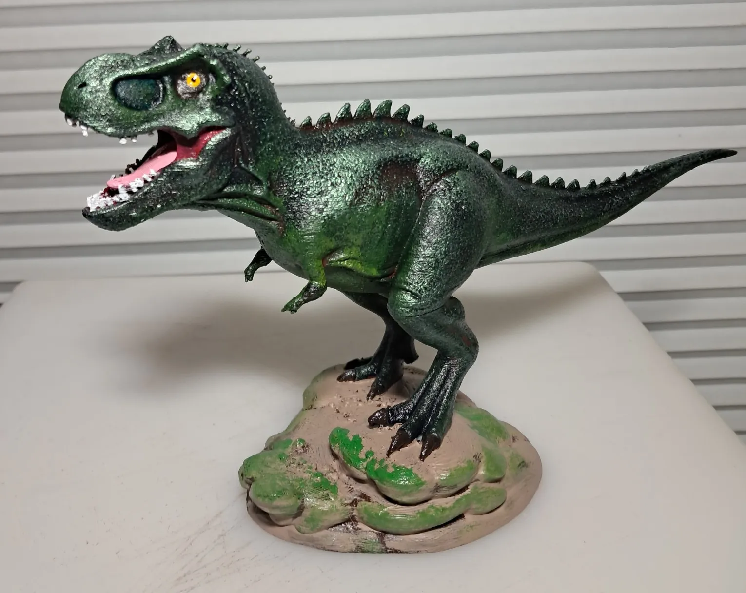 T-Rex-2