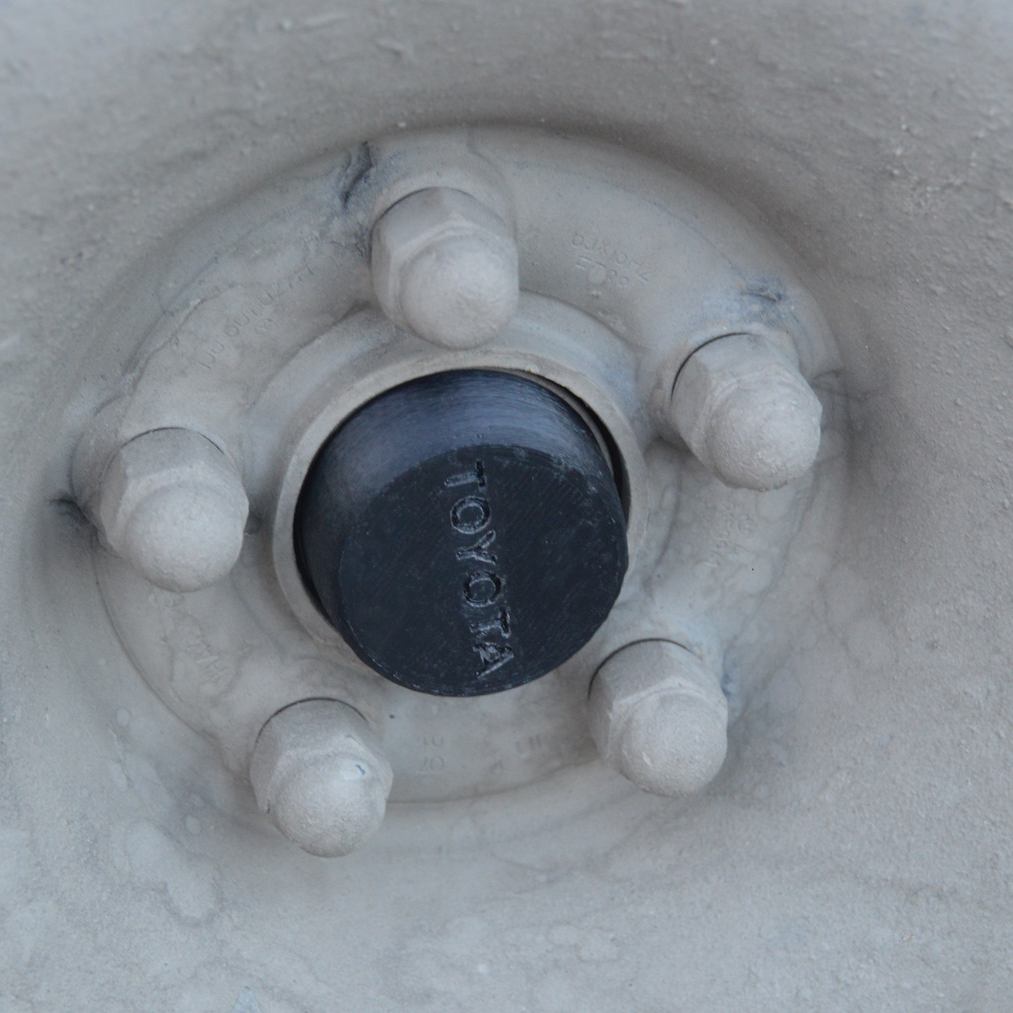 Toyota Caldina ST195 Hub Cap