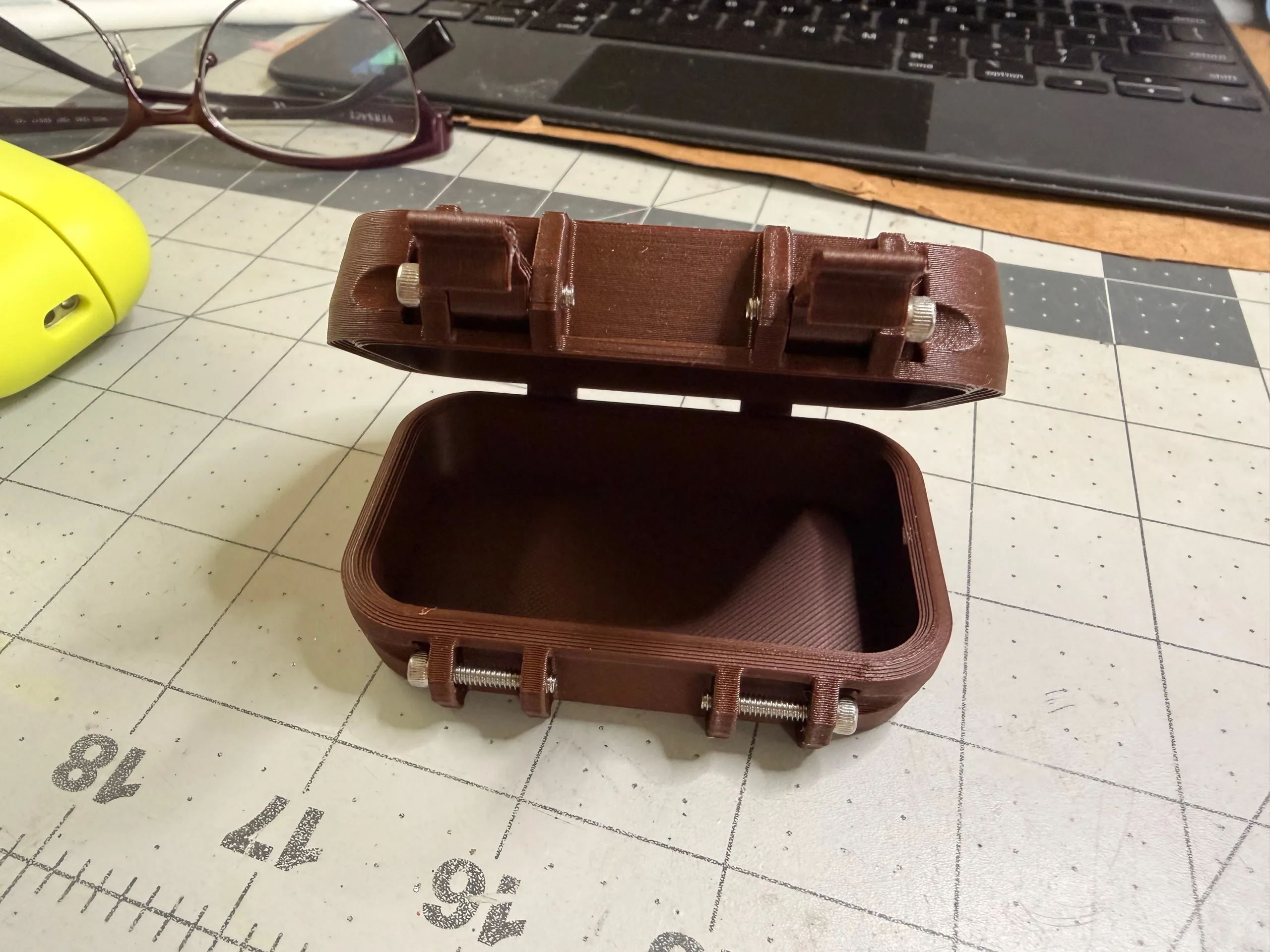 storage case -3