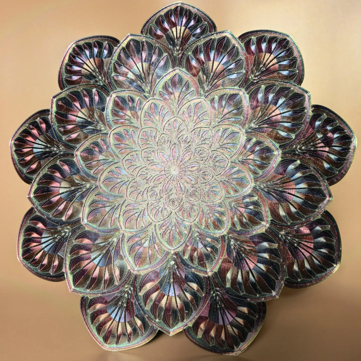Mandala para colorear con rotuladores acrílicos-0