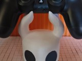 hollow knight controller stand -0