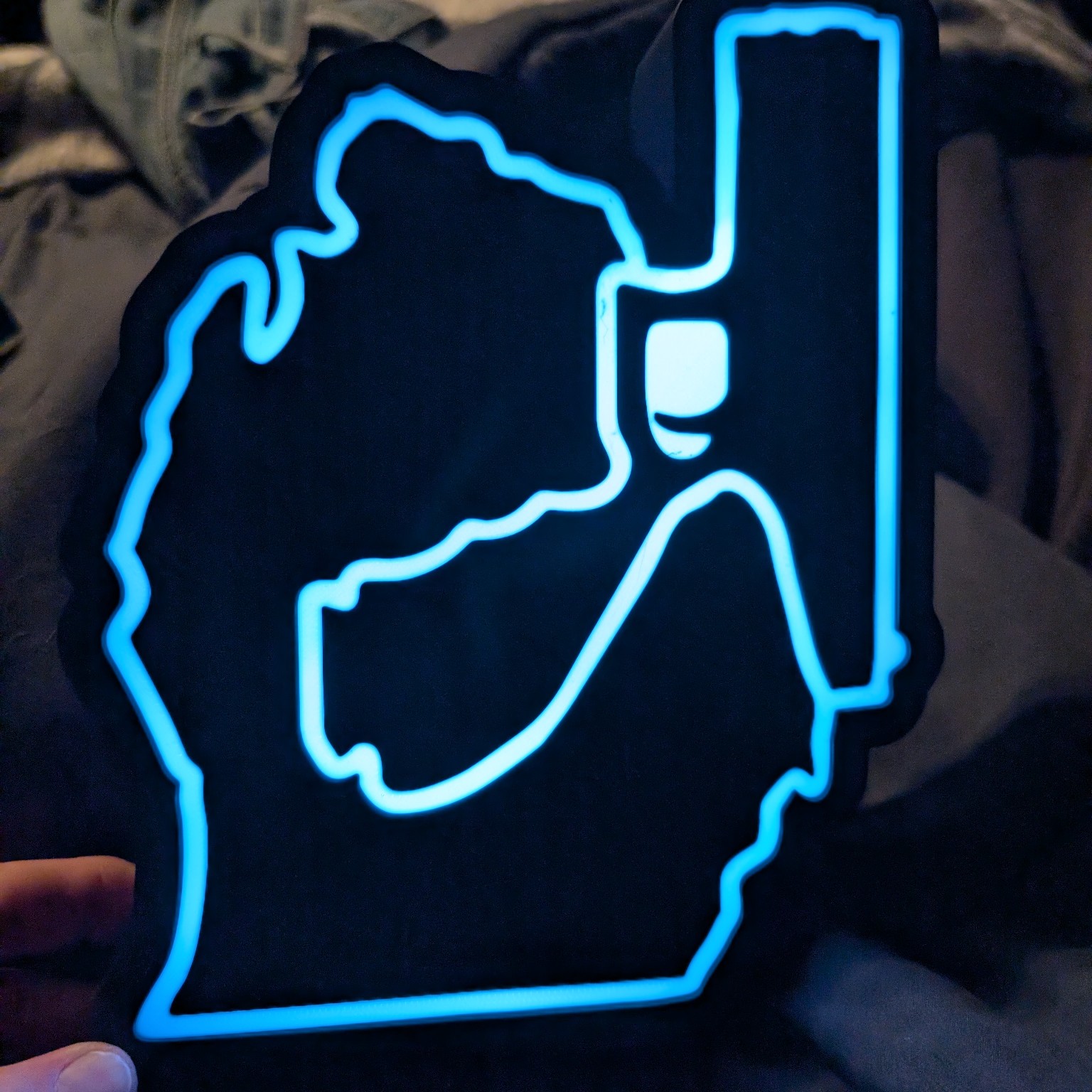 Mitten with glock lightbox