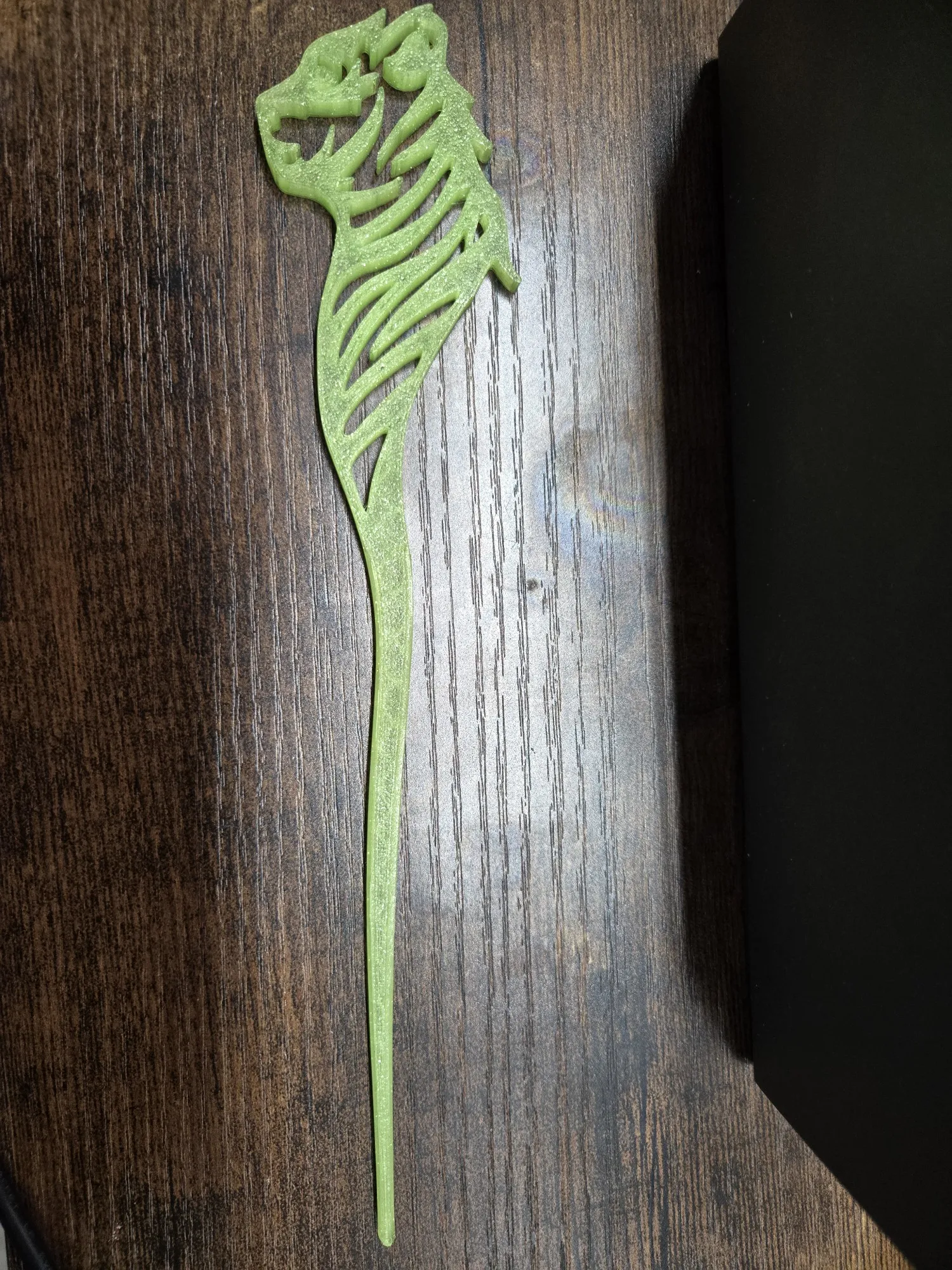 Tiger Hairpin-0