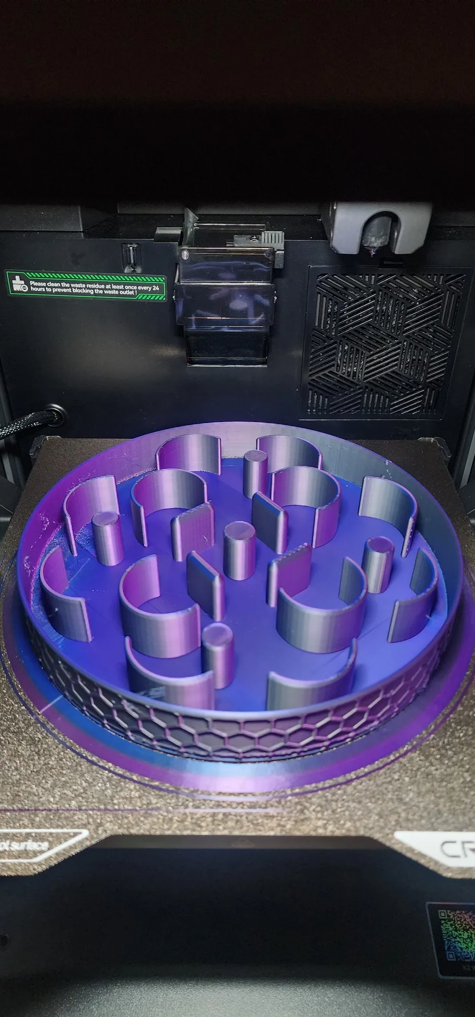 3D Printed Slow Chow Dog Bowl – Medium | Pet Feeding Maze-1