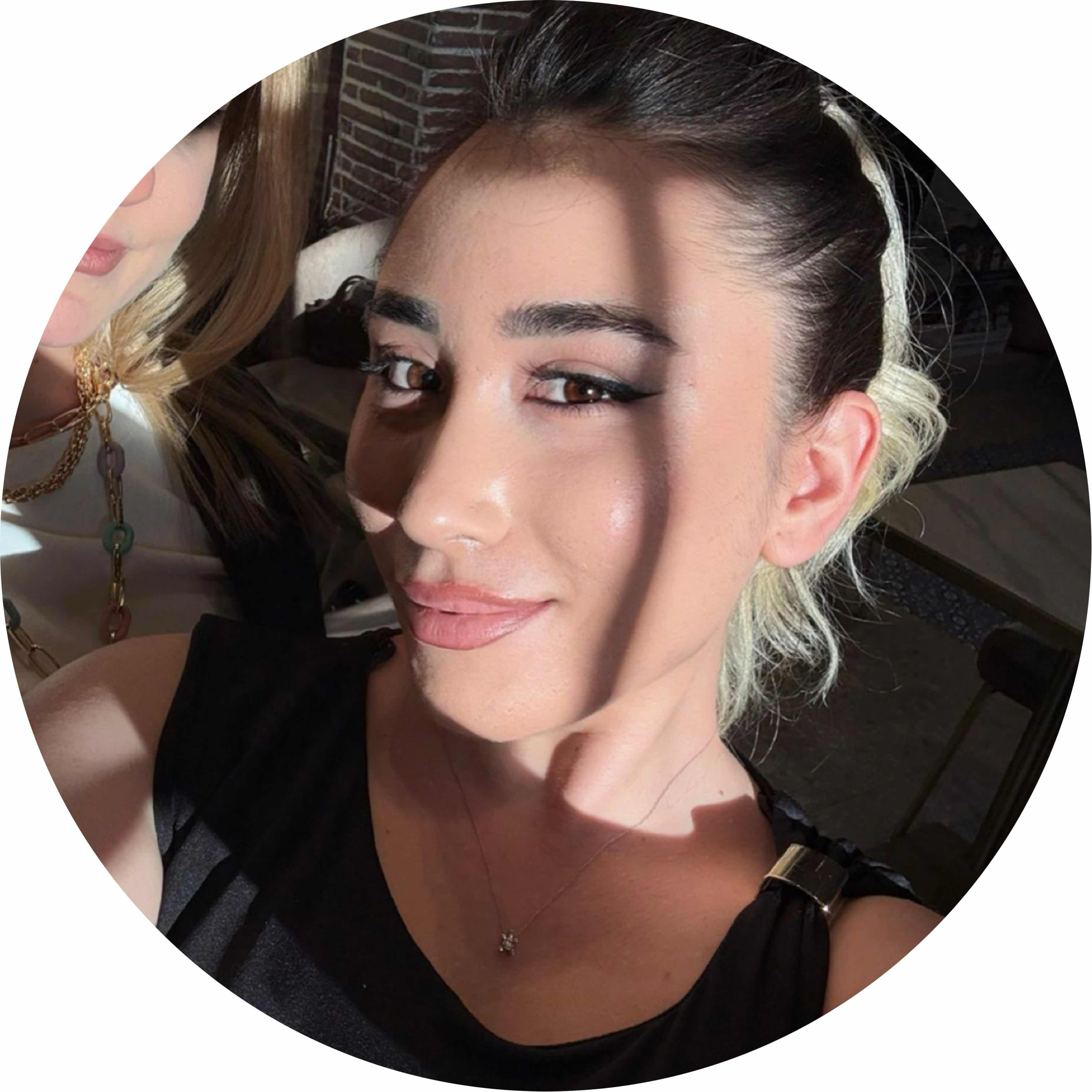 avatar of MrsLumorix