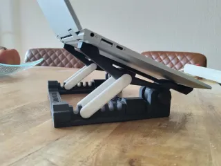 Laptop Stand 13