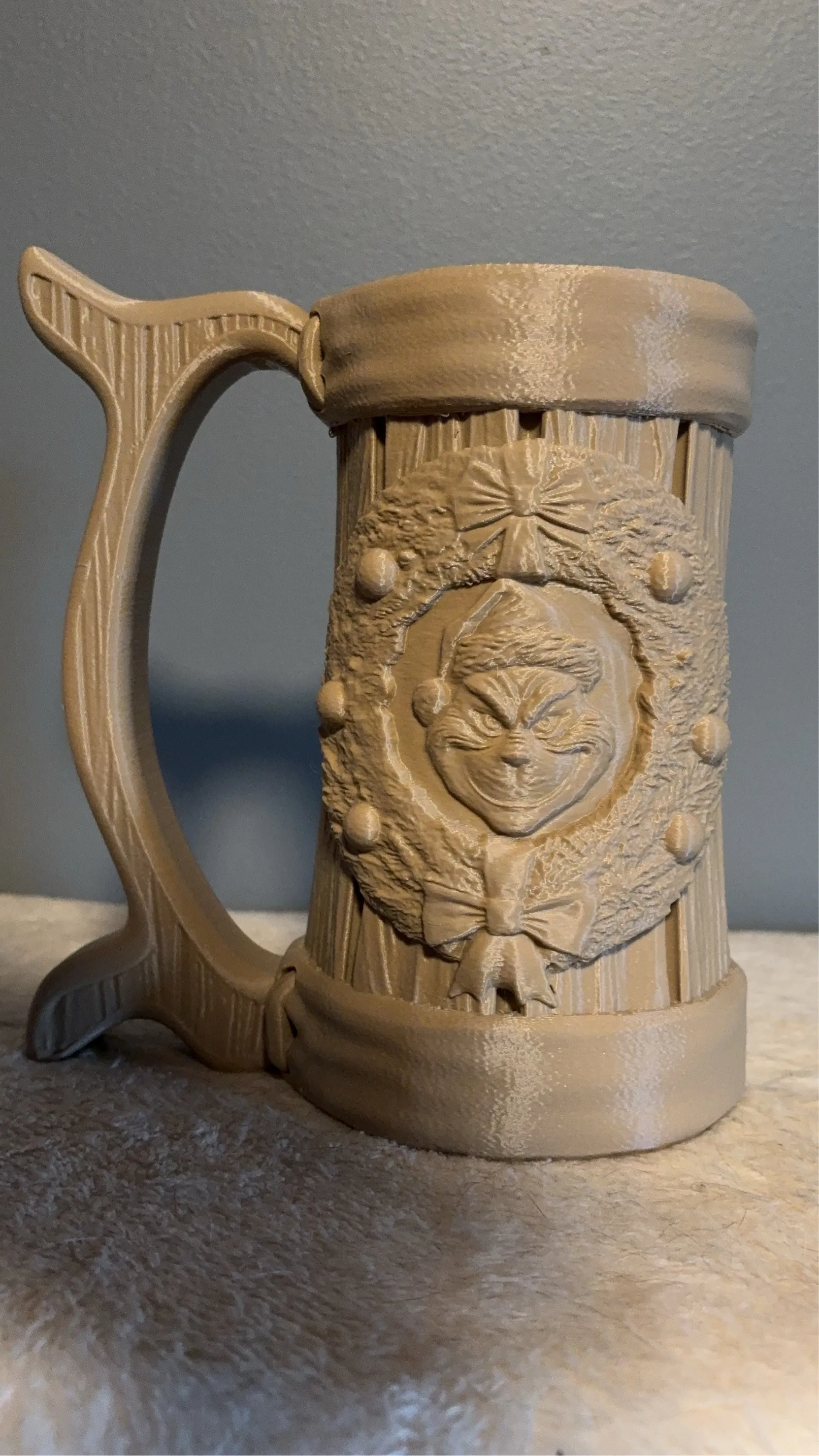 The Grinch Tavern Stein Can Koozie-0