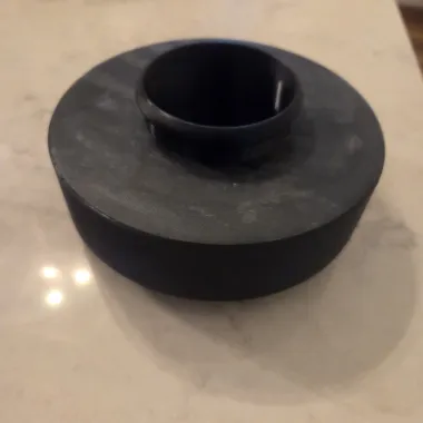 Floating can holder-1
