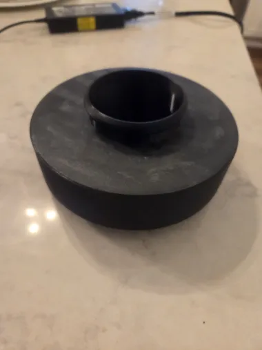 Floating can holder-1