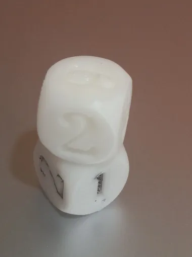 6 sided die-0