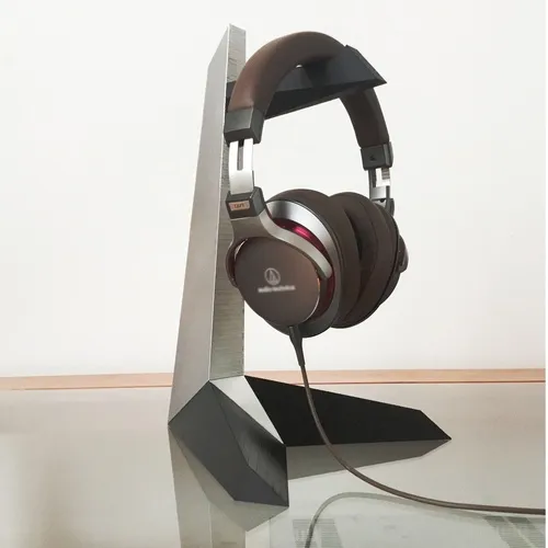Headphones stand