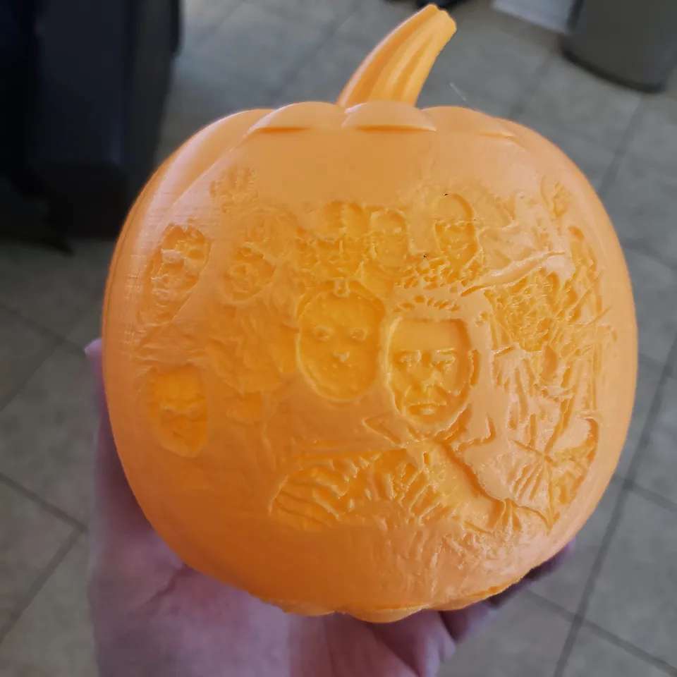 Halloween led tea light jack-o-lantern