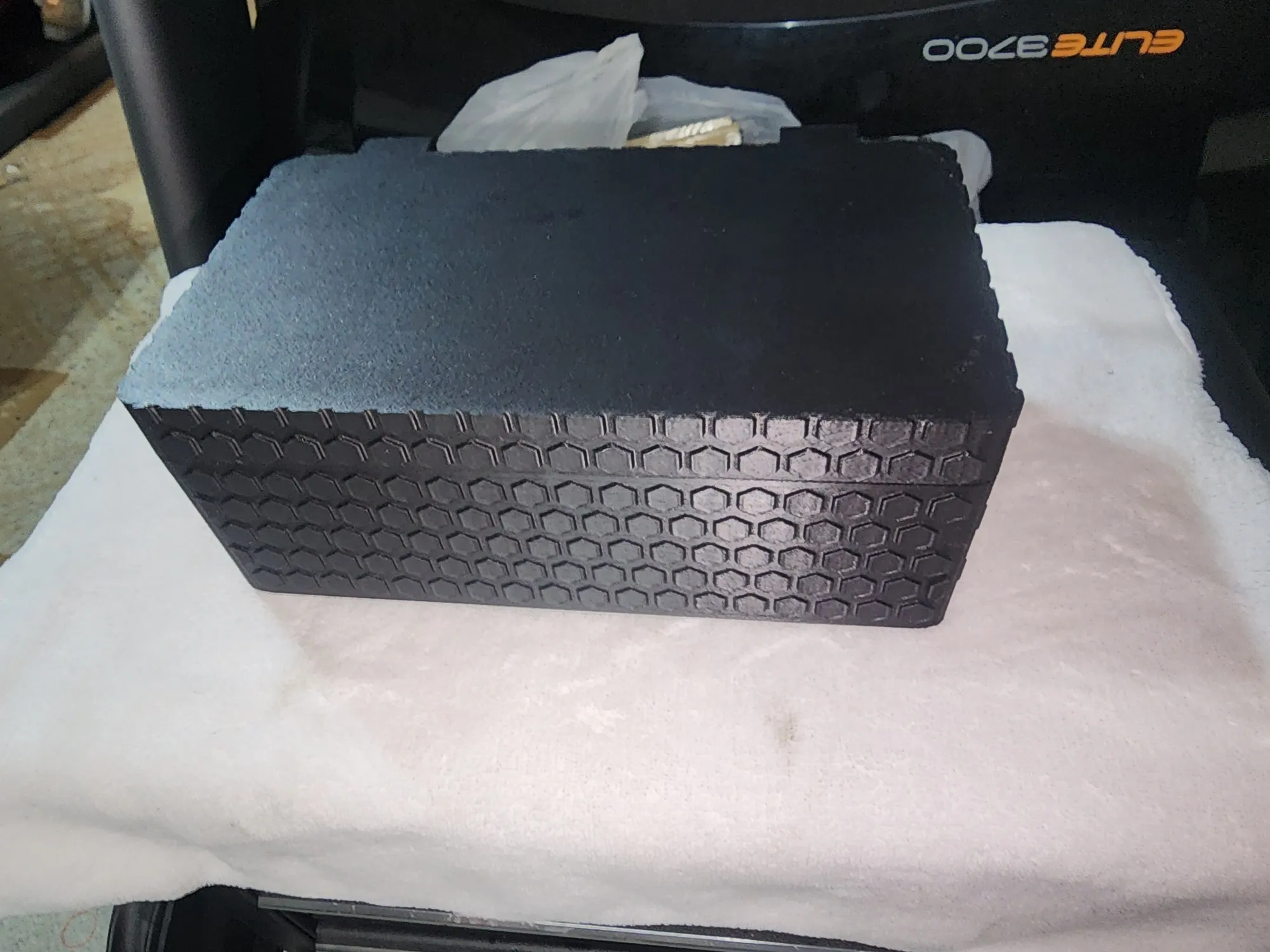 universal storage box 198x104x78-0