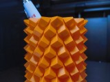 Подставка для карандашей с текстурой кубиков-2