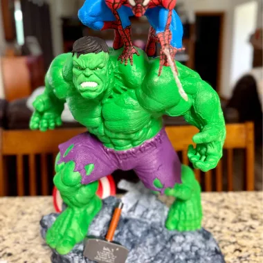 Hulk and Spiderman -0