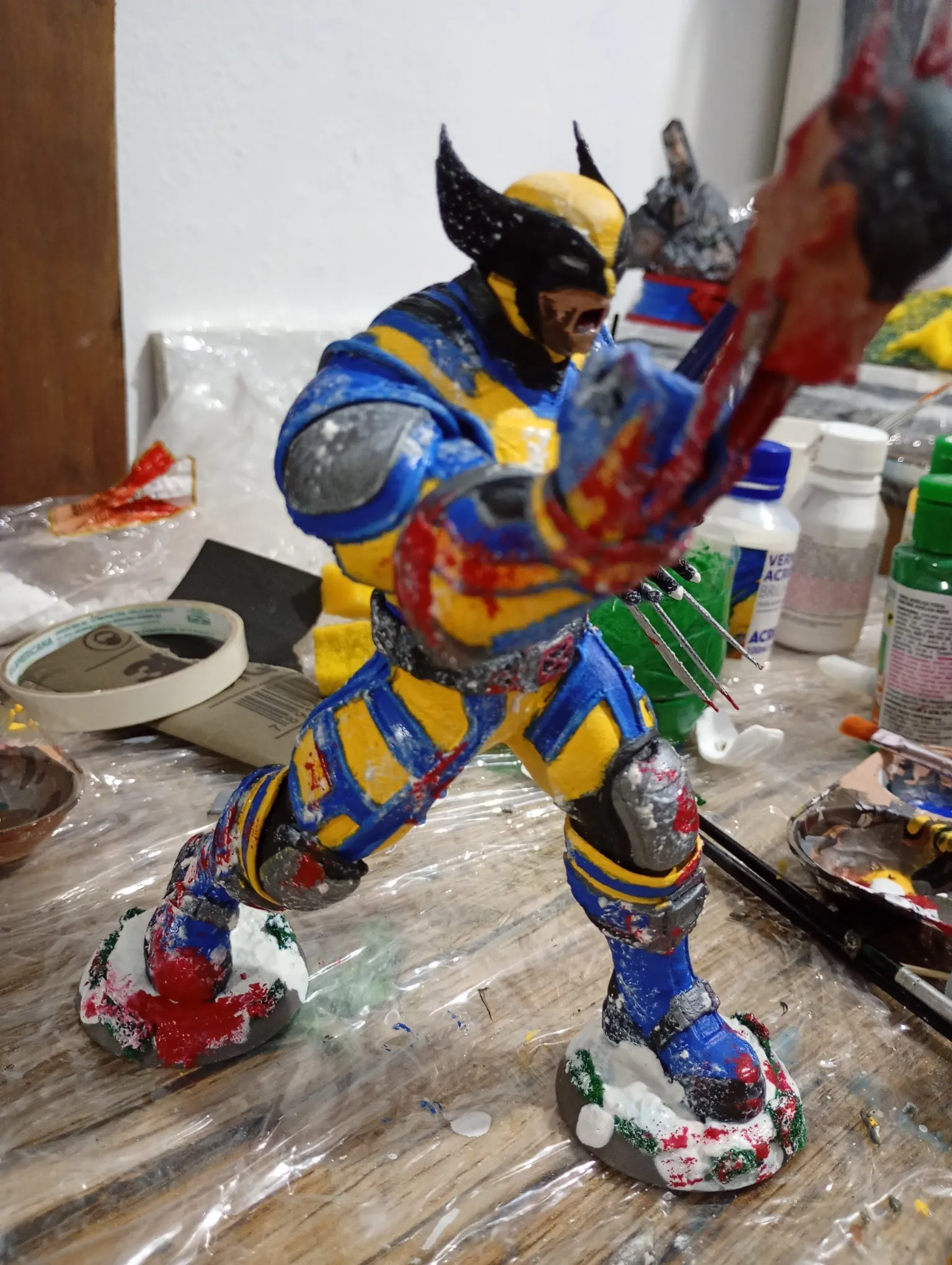 FIGURE "WOLVERINE" MINIATURE FANART-1