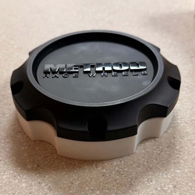 Method Wheel Central Cap for Toyota LC100 v3