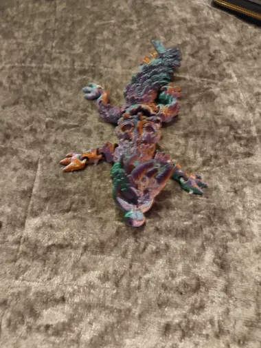 Deyva, the winged baby dragon, articulated, flexy, toy-1