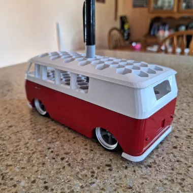 Remix VW Maker Tools Pen Holder-1