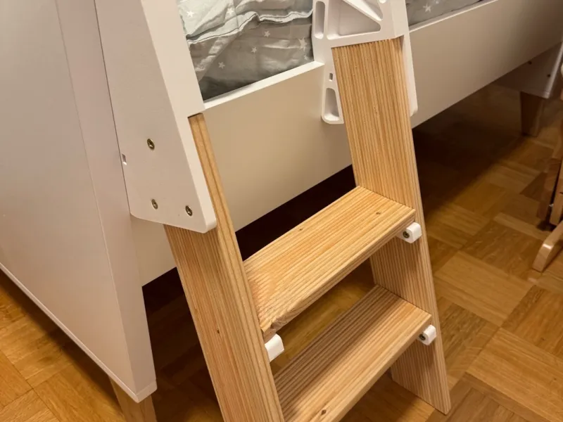 Escalera para cama Paidi