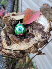 mike wazowski pumpkin-2