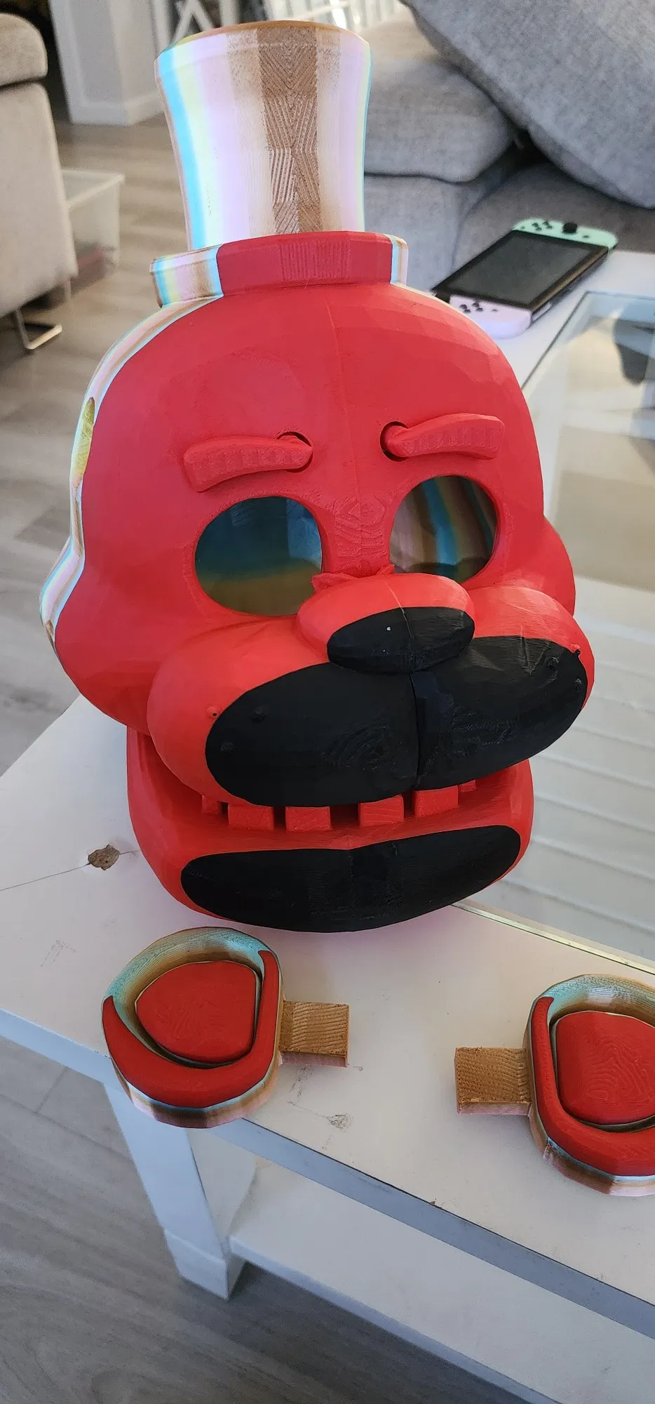 freddy fazbear head-0