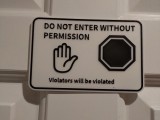 DO NOT ENTER sign-0