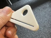 Simple_Toothpaste_Squeezer-1