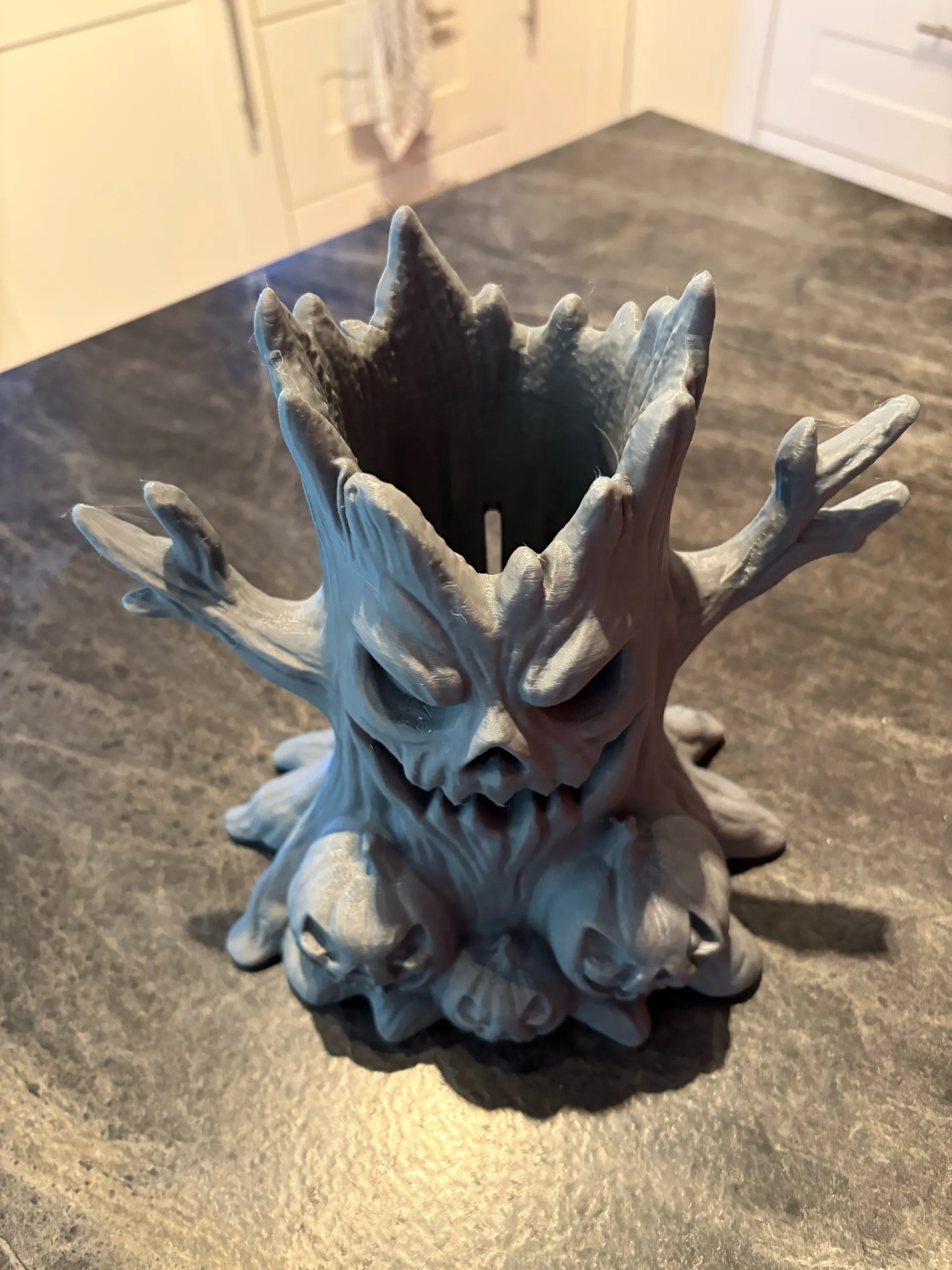 Haunted tree stump -1