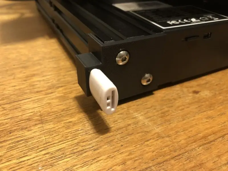 Ender 3 USB holder