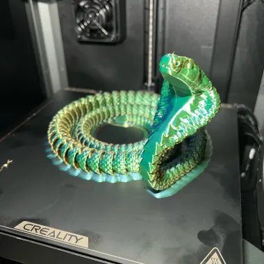 Articulated Cobra + Pencil Holder-1