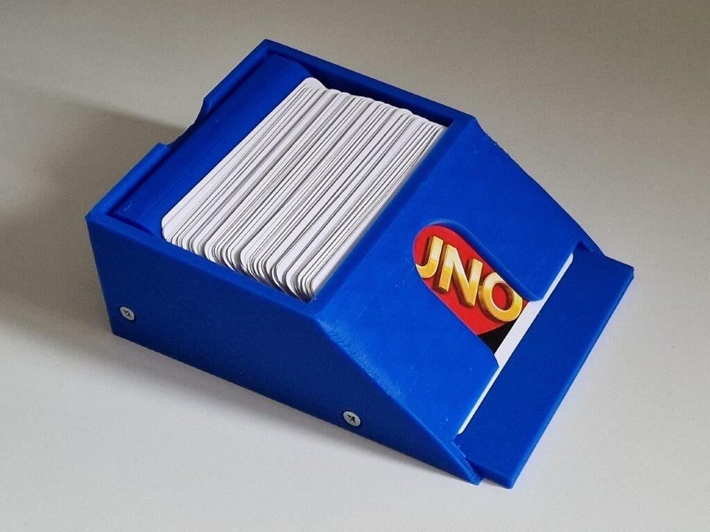 3D Printable UNO playing card holder by Zilahi Zoltán