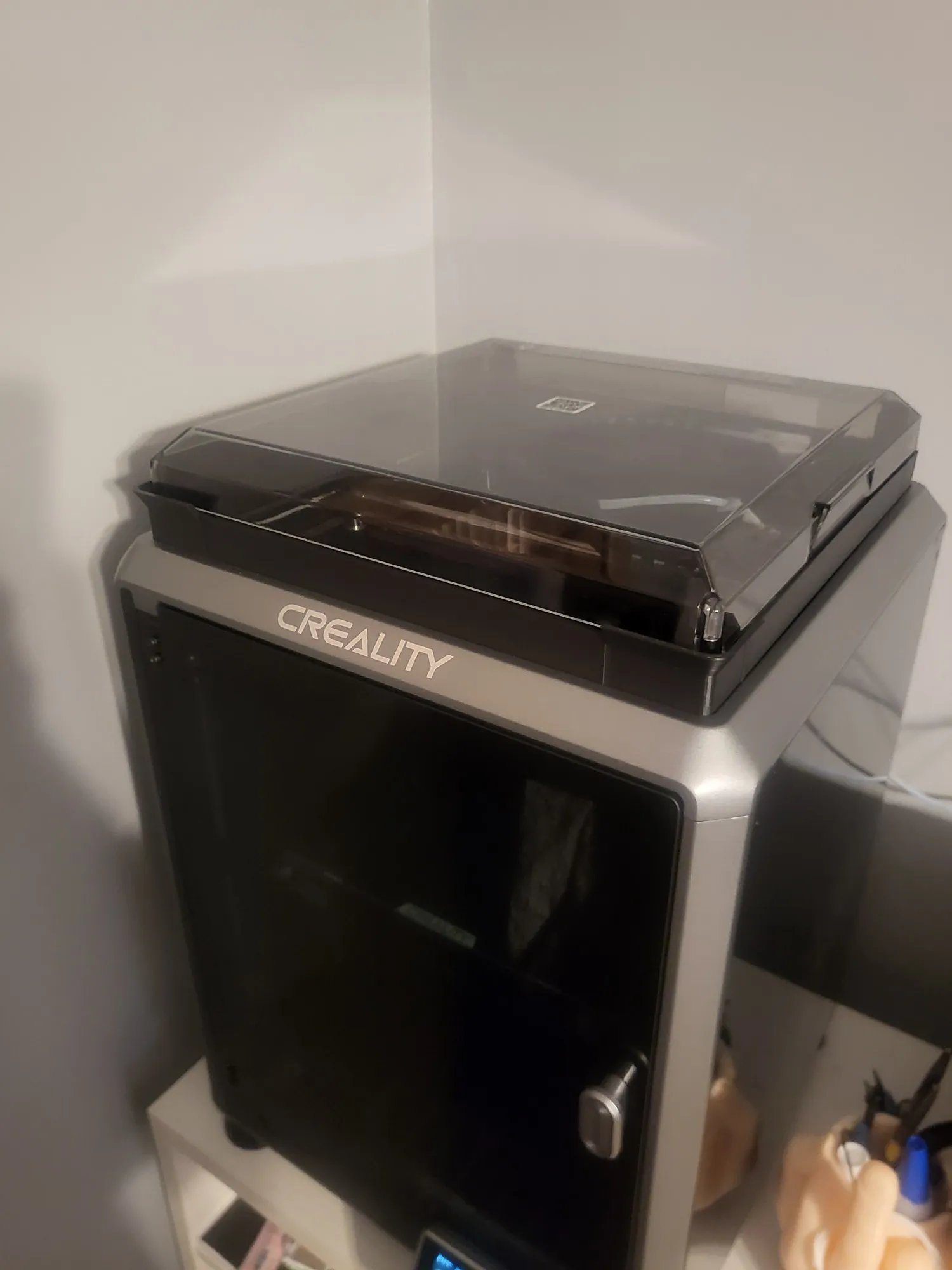 K1 Simple Hinged Lid Riser-0