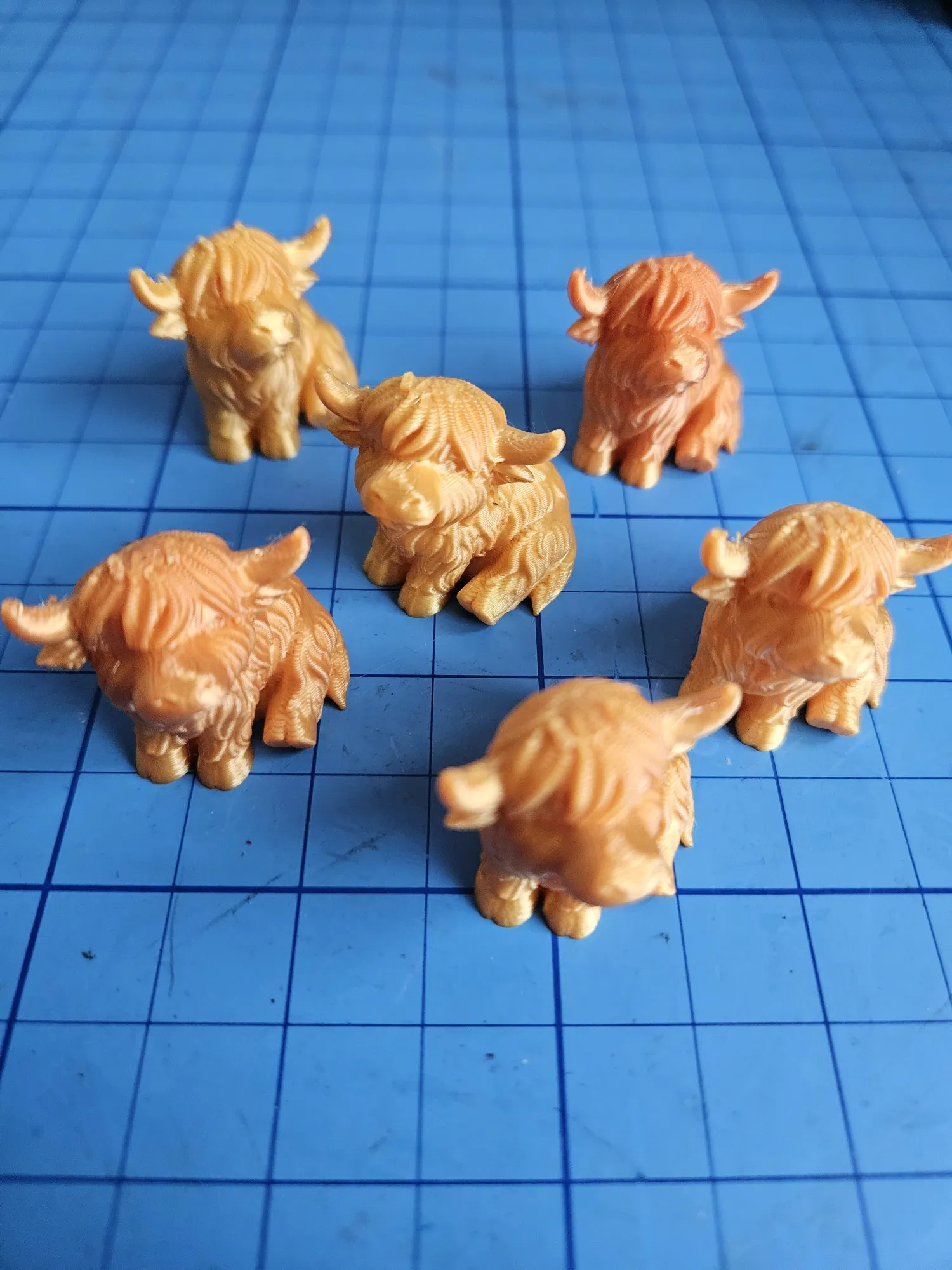 Highland cow keychain-1