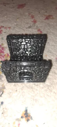Tilescape crypt walls-0