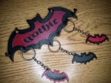 GOTHIC BAT KEYHOLDER WITH KEYCHAIN-1