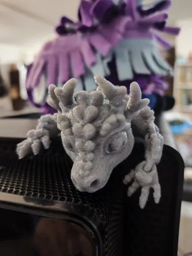 Love-ly Tiny Dragon, Articulated-1