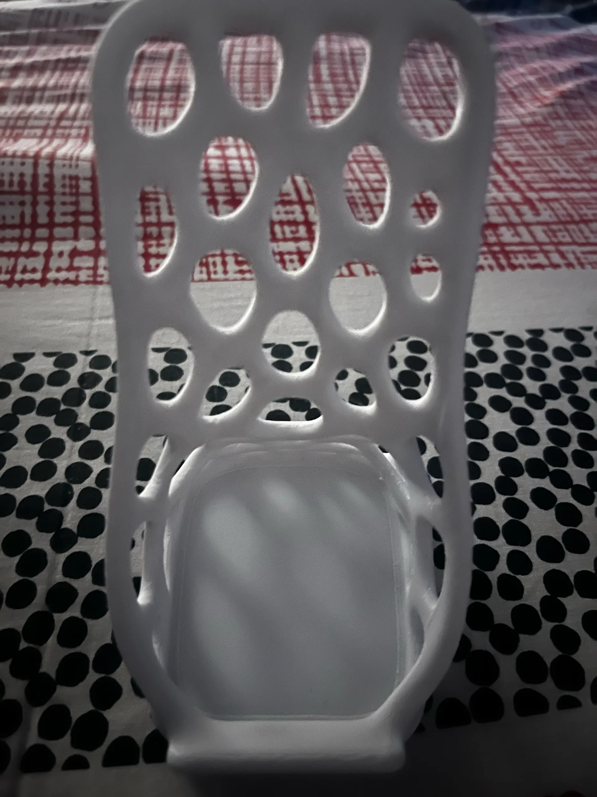 phone stand voronoi-0