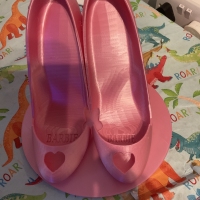 barbi shoes tablet holder -2