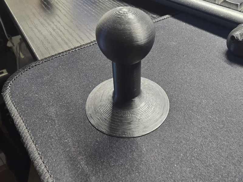 Round bed scraper