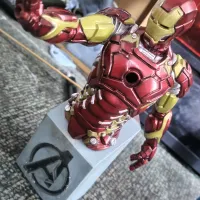 Iron Man Bust - Marvel - Fan Art-1