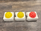 pickleball ball holder-1