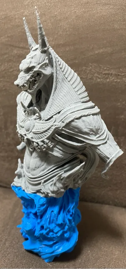 Anubis-Bust-1