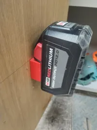 set de porta baterías milwaukee m18-2